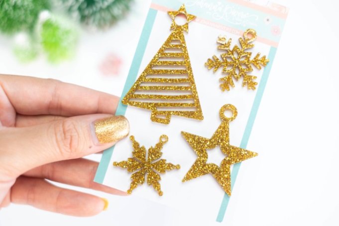 bisuteria-jr-05 - Johanna Rivero - Metacrilato Oro Purpurinoso Árbol y estrellas de navidad