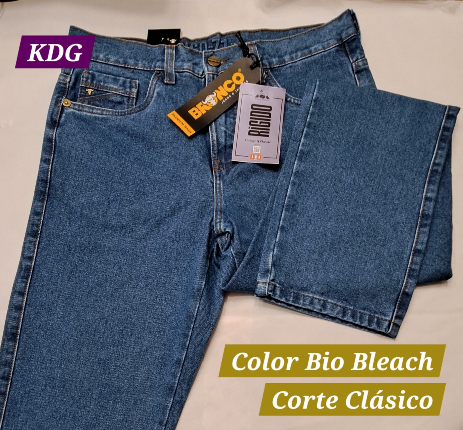 19016001bio32 Bio Bleach - t32 - Jeans Baretta - Bronco Corte Clásico