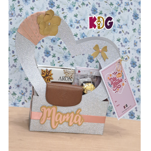mom-3 Mom-3 Mami Cuero - caja Corazón - Consultar Stock